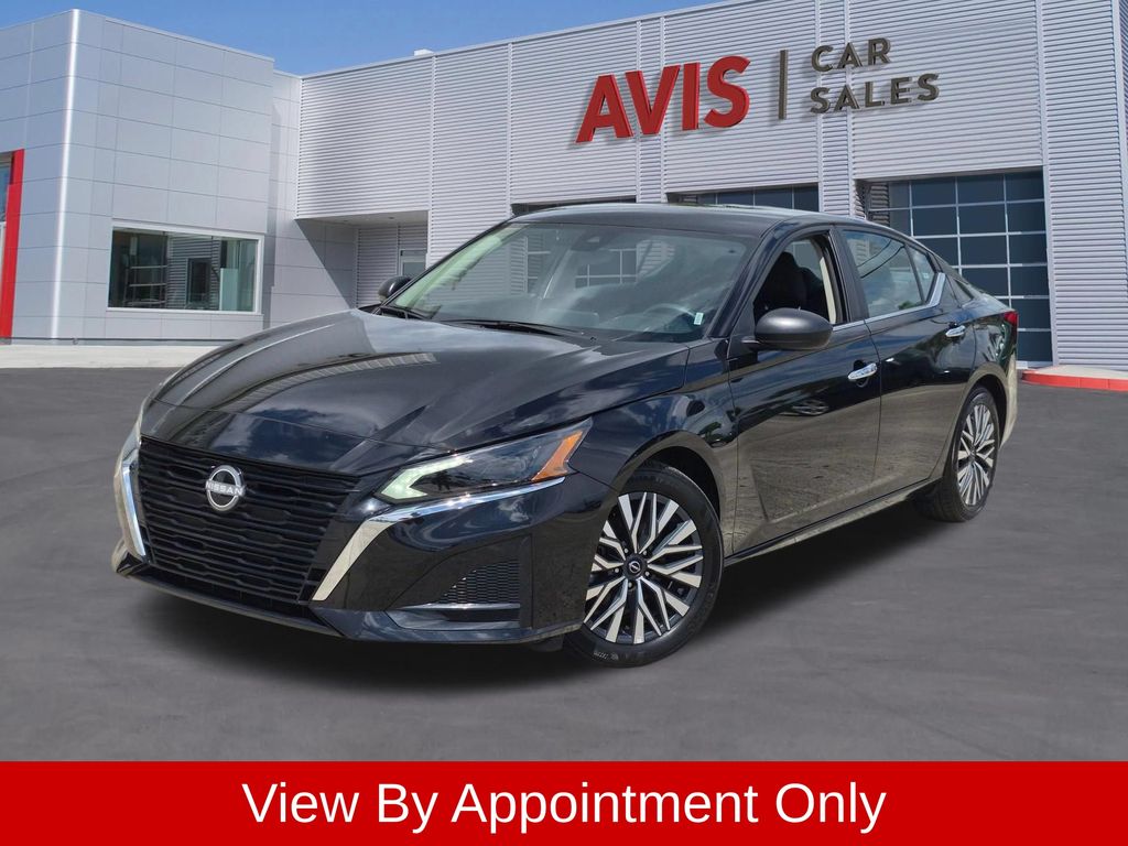 2025 Nissan Altima