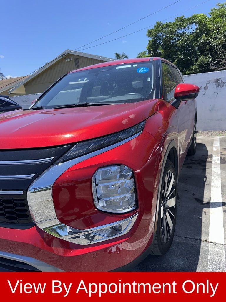 Thumbnail: 2025 Mitsubishi Outlander - 1