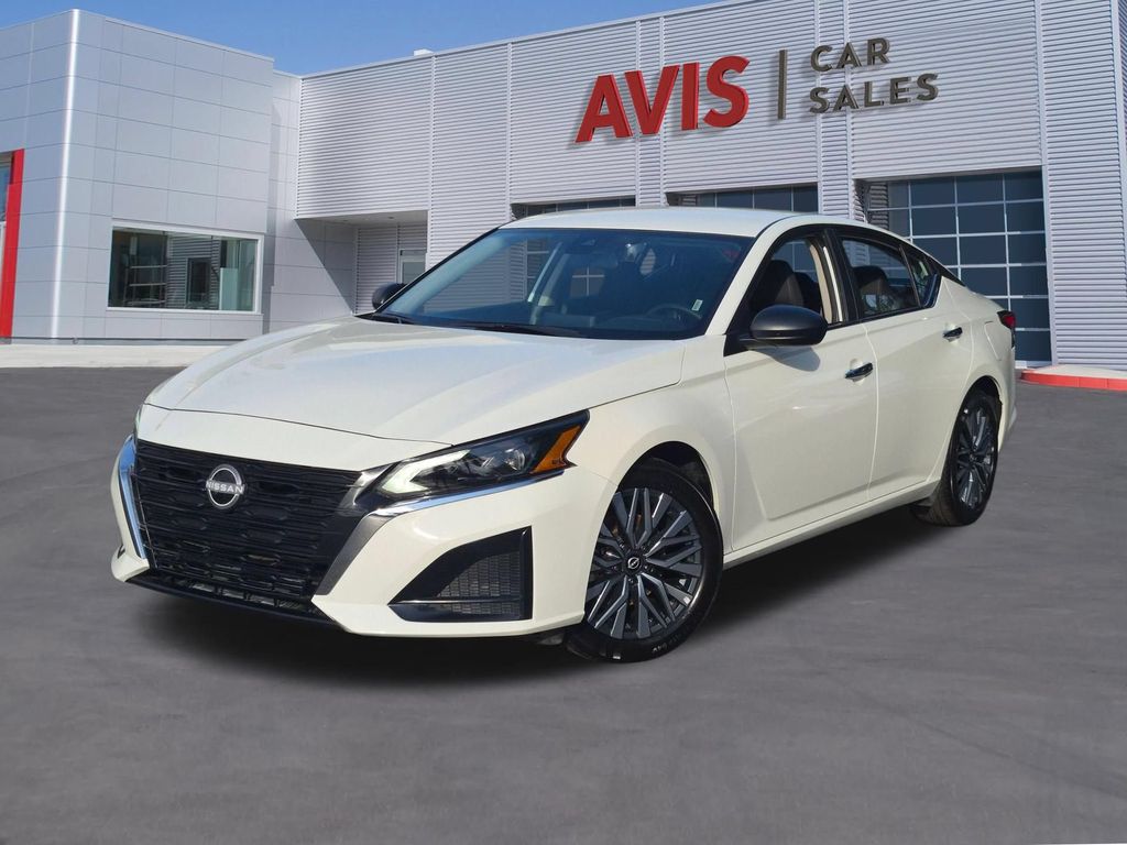 2025 Nissan Altima