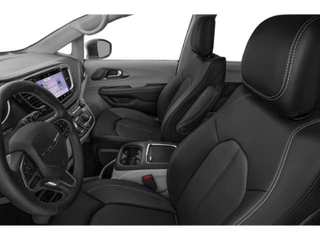 Thumbnail: 2023 Chrysler Pacifica - 12