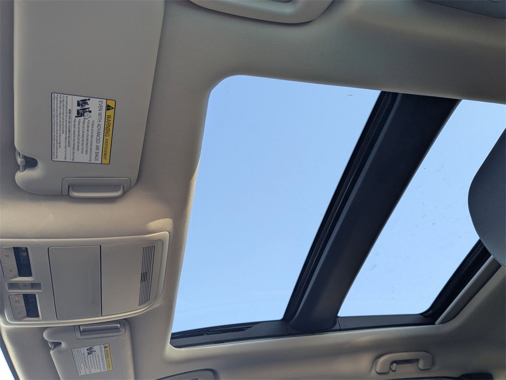 Thumbnail: 2025 Mazda CX-50 - 19