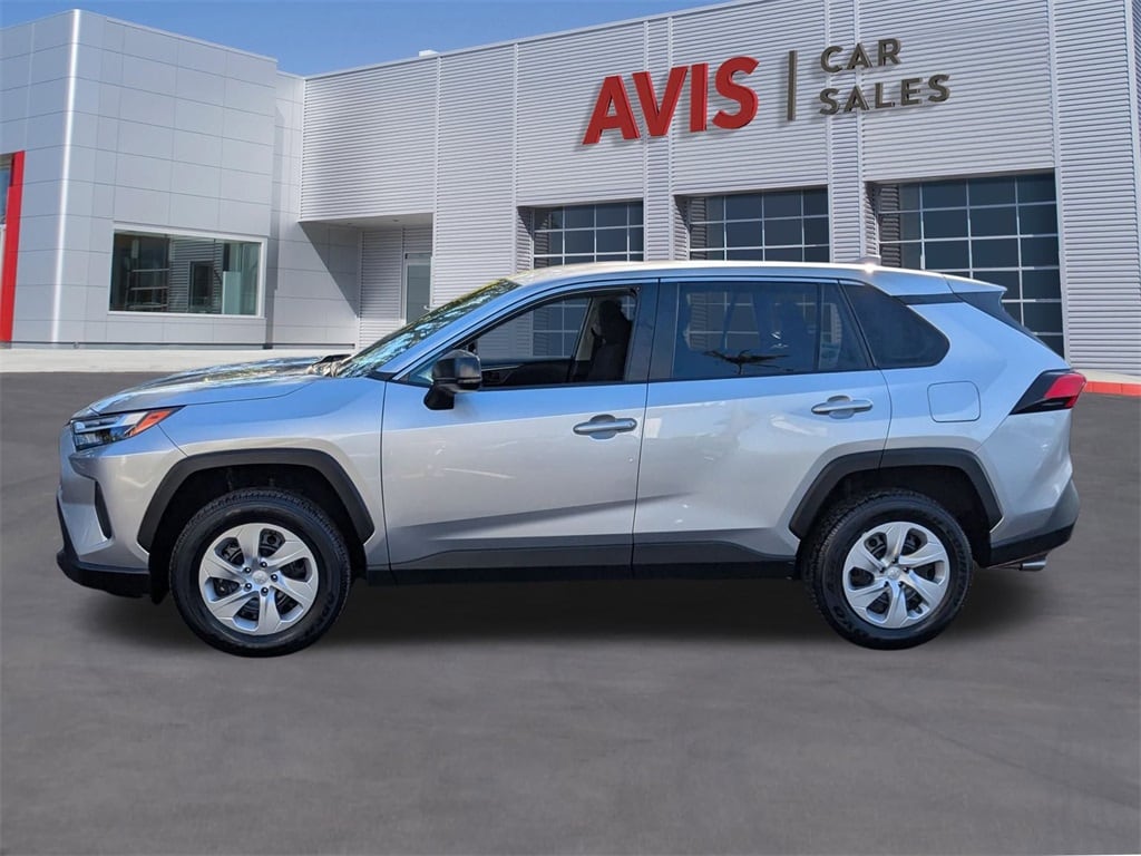 Thumbnail: 2025 Toyota RAV4 - 11