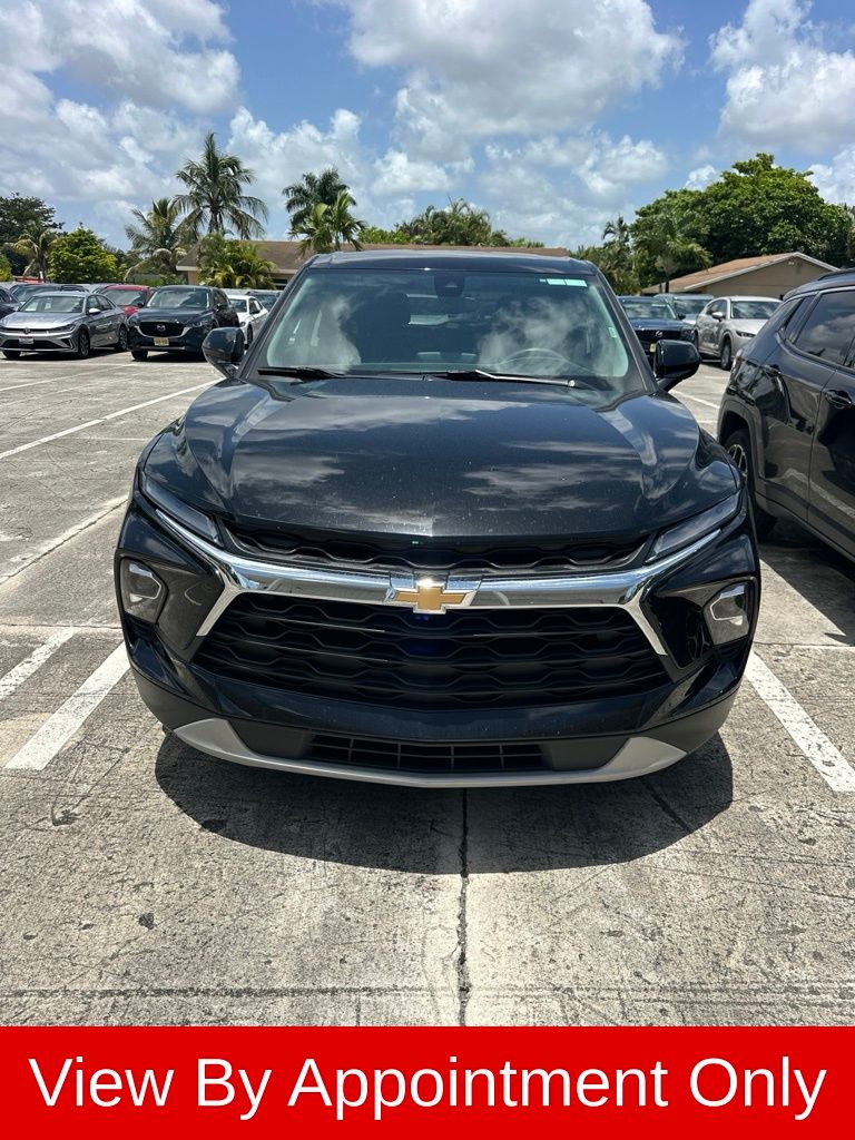 Thumbnail: 2025 Chevrolet Blazer - 2