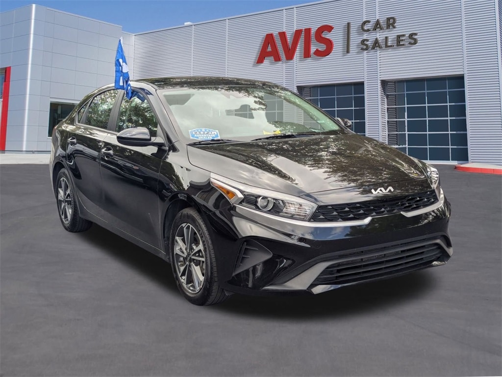 2024 Kia Forte LXS 3