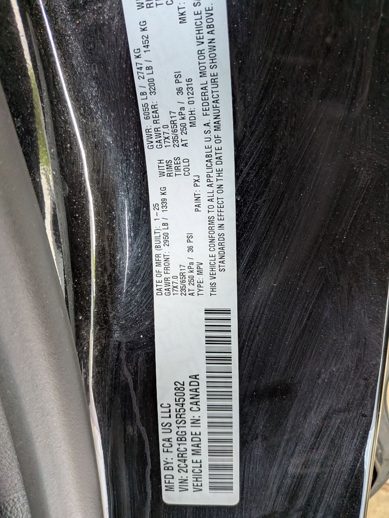 Thumbnail: 2025 Chrysler Pacifica - 35