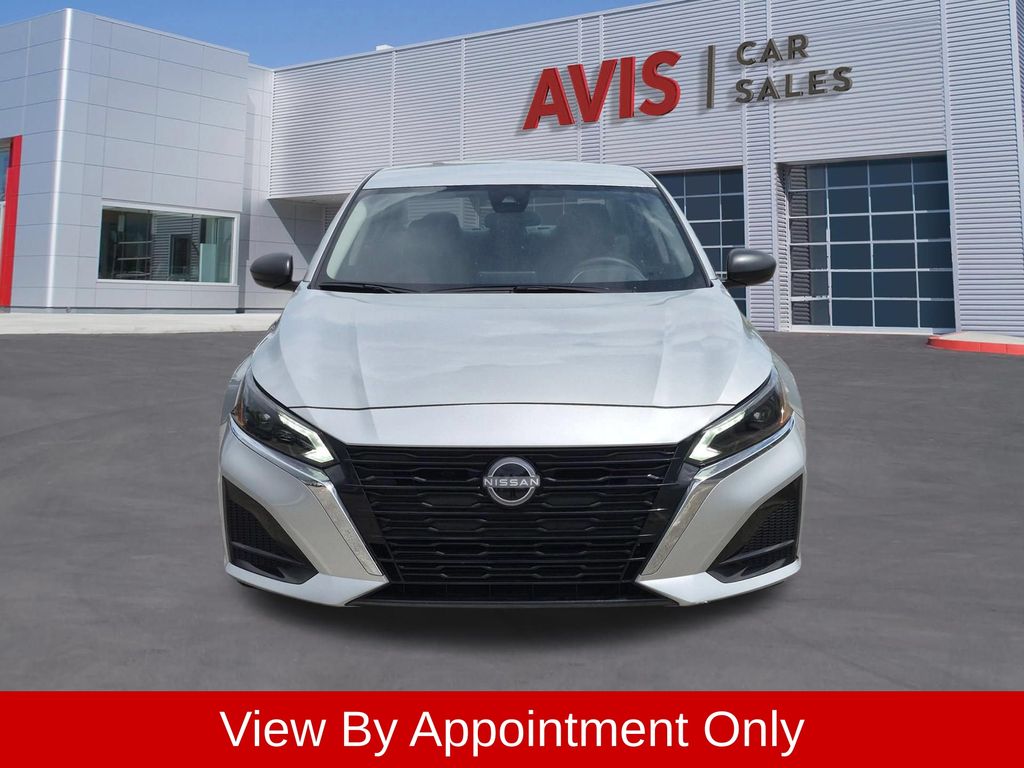 Thumbnail: 2025 Nissan Altima - 2