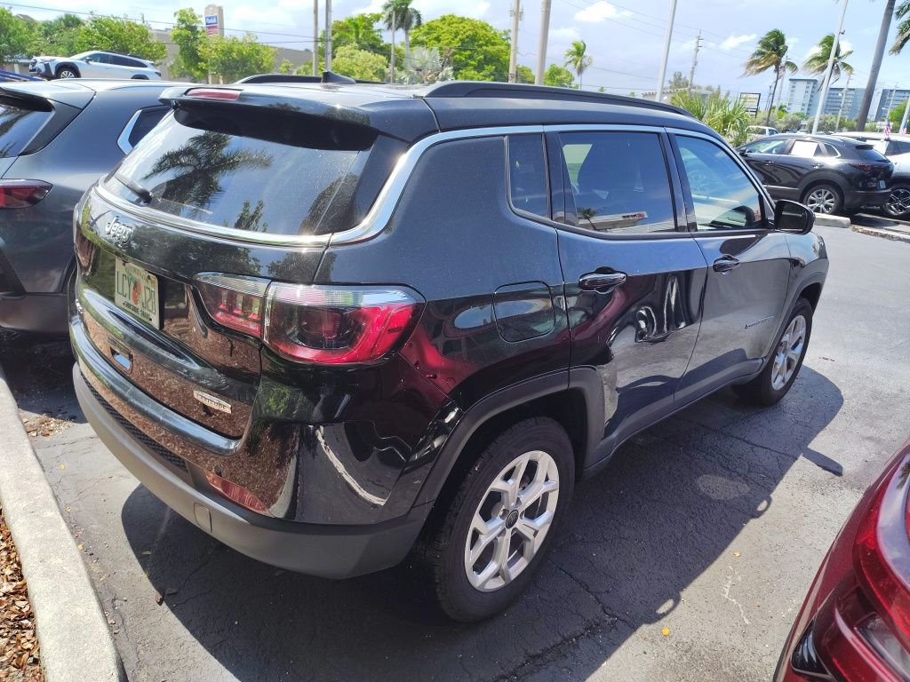 Thumbnail: 2025 Jeep Compass - 8