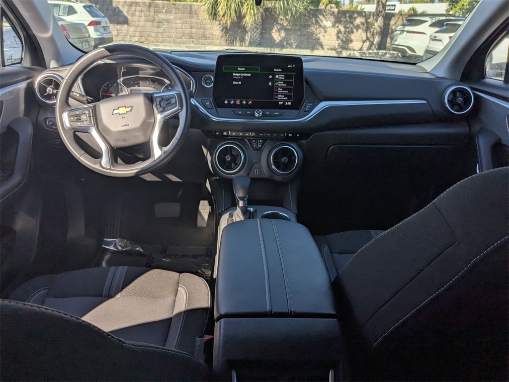 Thumbnail: 2025 Chevrolet Blazer - 27