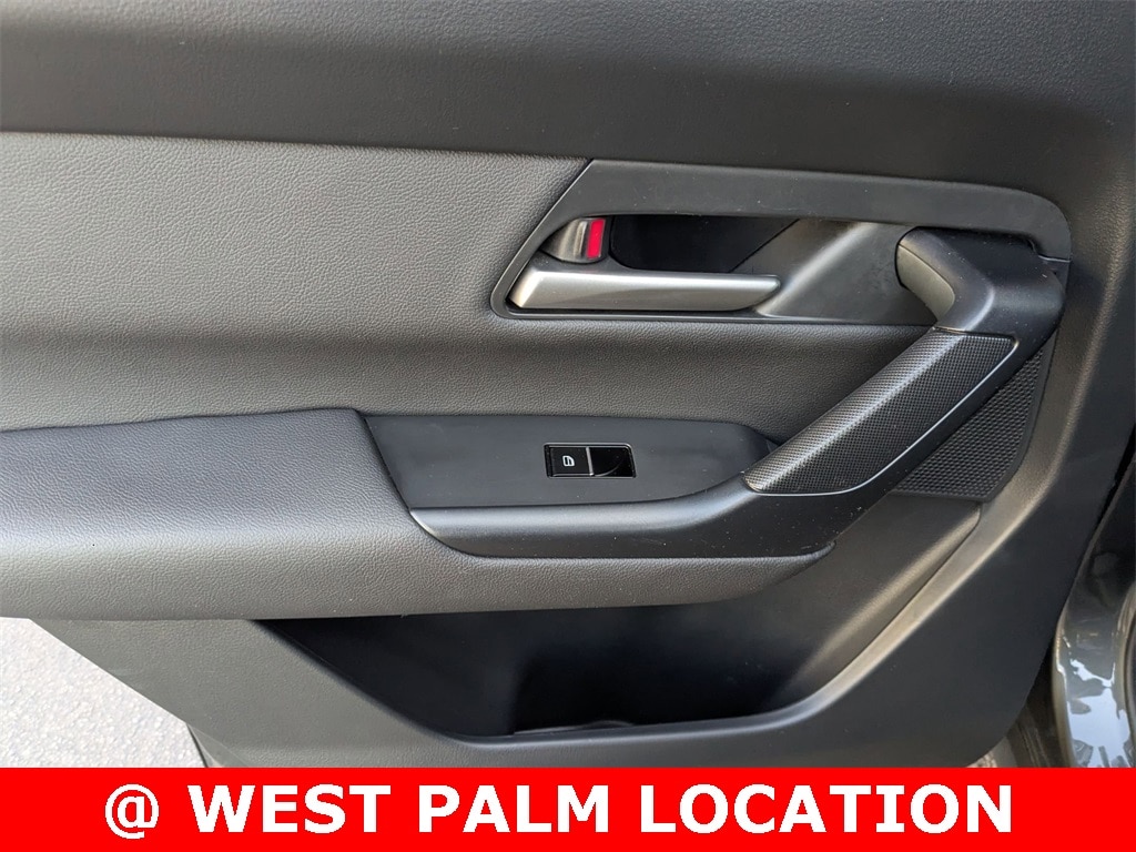 Thumbnail: 2025 Mazda CX-50 - 24