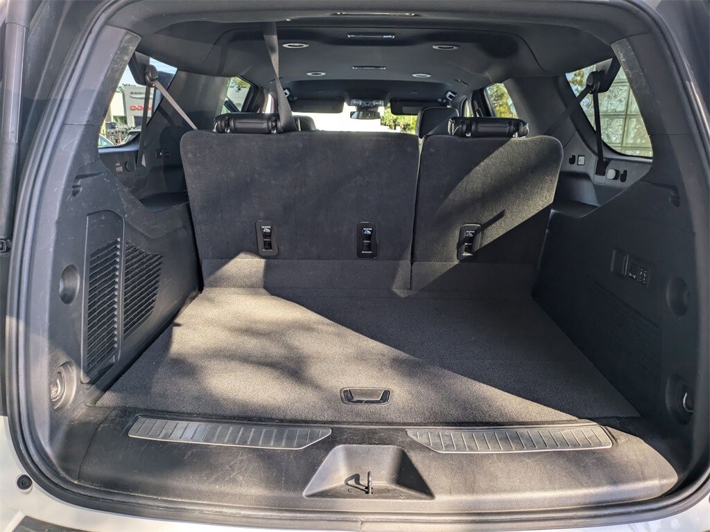 Thumbnail: 2023 Chevrolet Suburban - 28