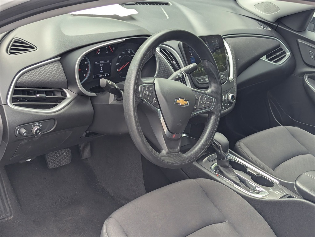 Thumbnail: 2024 Chevrolet Malibu - 16