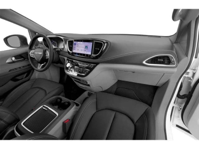Thumbnail: 2023 Chrysler Pacifica - 18