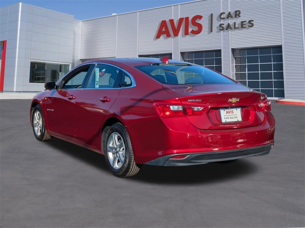 Thumbnail: 2024 Chevrolet Malibu - 9