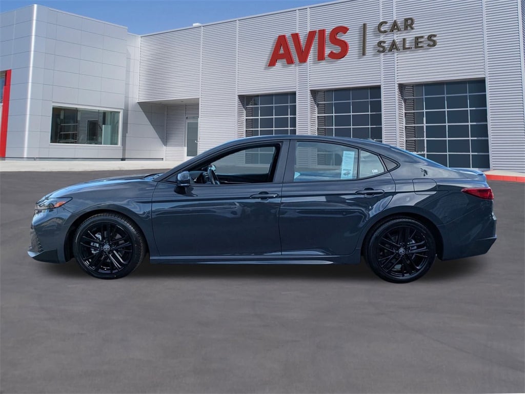 Thumbnail: 2025 Toyota Camry - 10