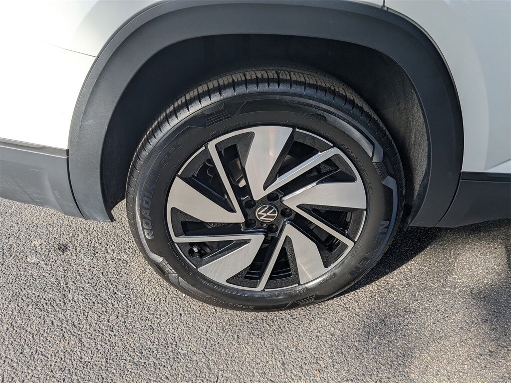 Thumbnail: 2025 Volkswagen Atlas - 31