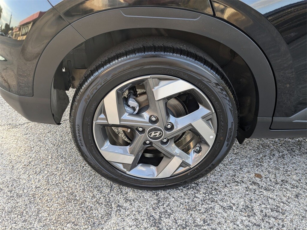 Thumbnail: 2025 Hyundai Venue - 33