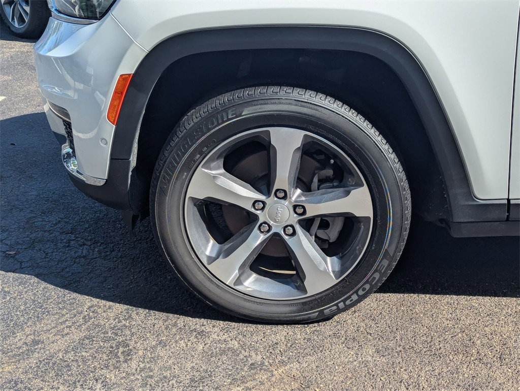 2023 Jeep Grand Cherokee Limited Edition 28