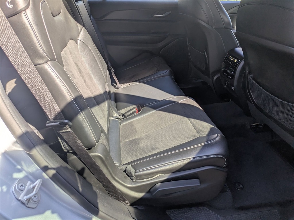 Thumbnail: 2024 Jeep Grand Cherokee L - 29