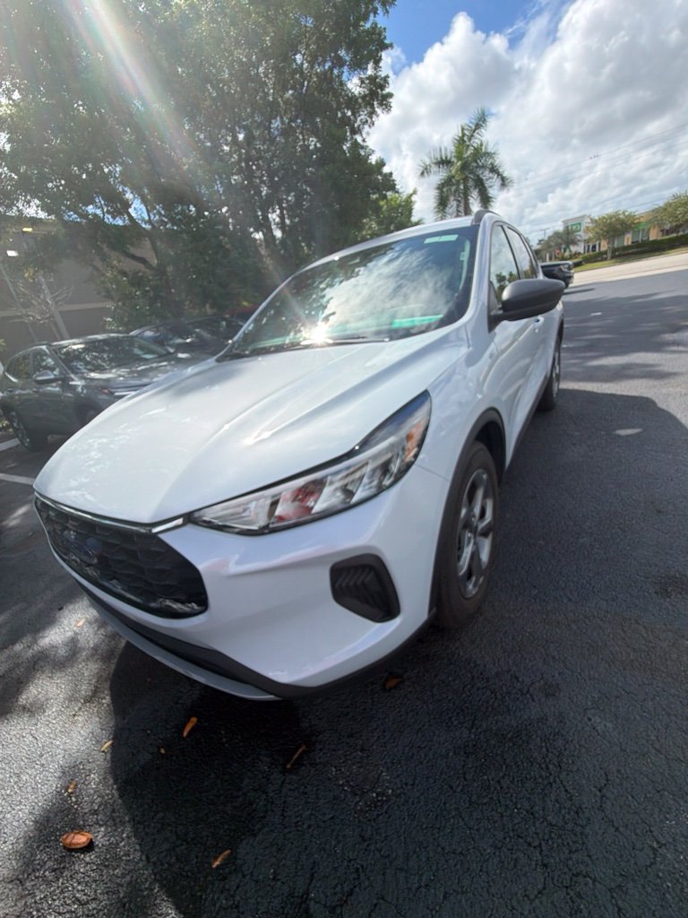 2025 Ford Escape