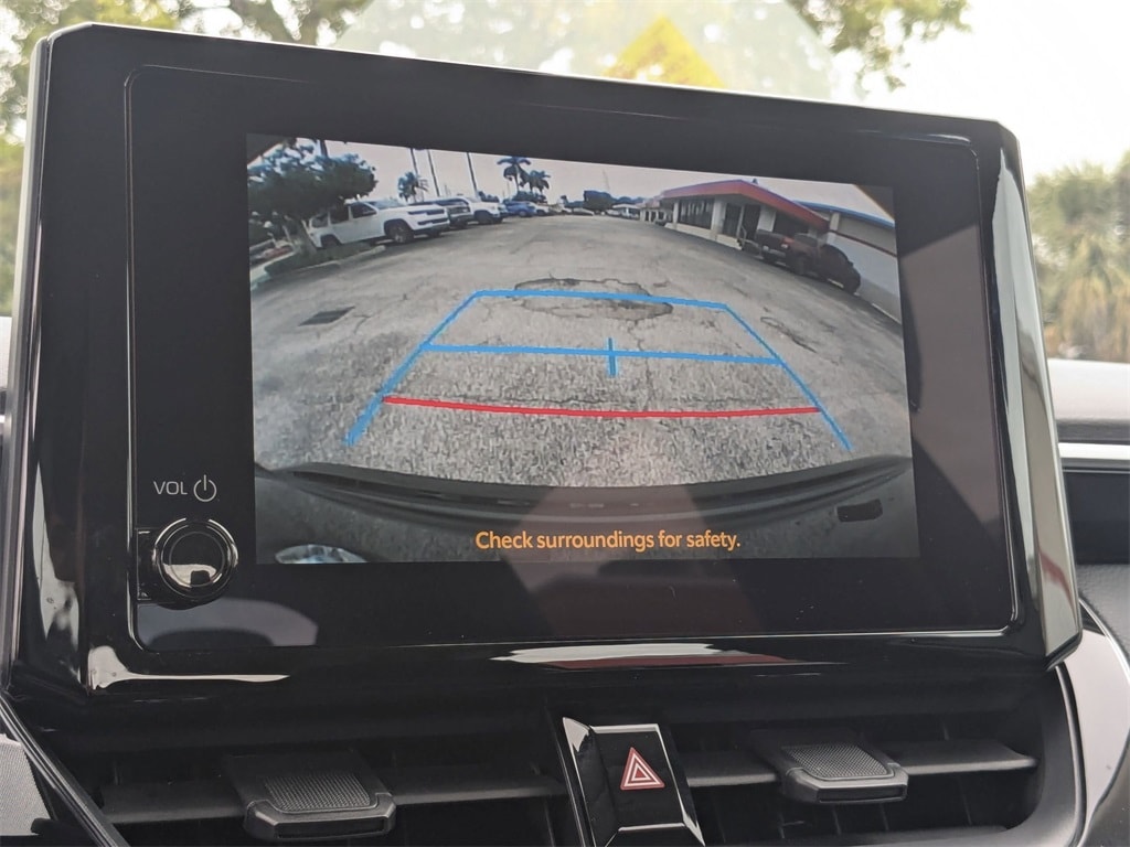 Thumbnail: 2025 Toyota Corolla - 18