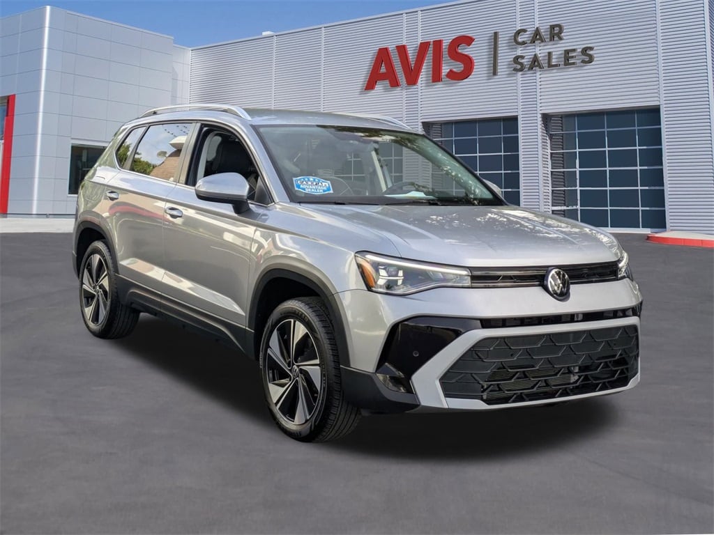 Thumbnail: 2025 Volkswagen Taos - 3