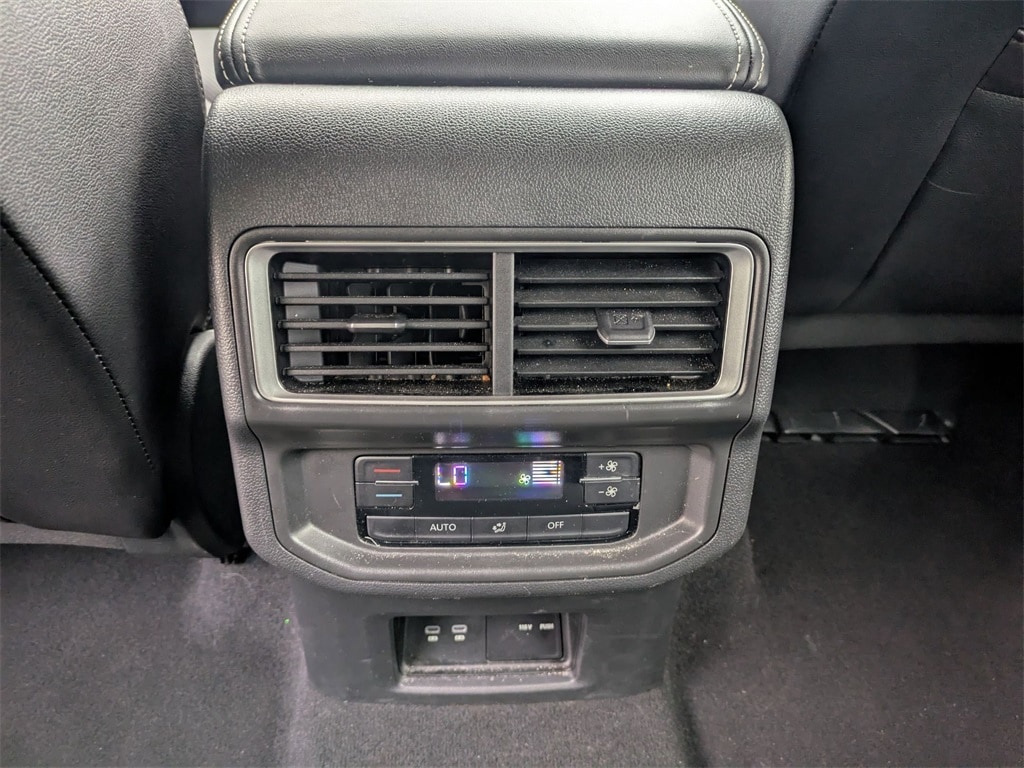 Thumbnail: 2024 Volkswagen Atlas - 32