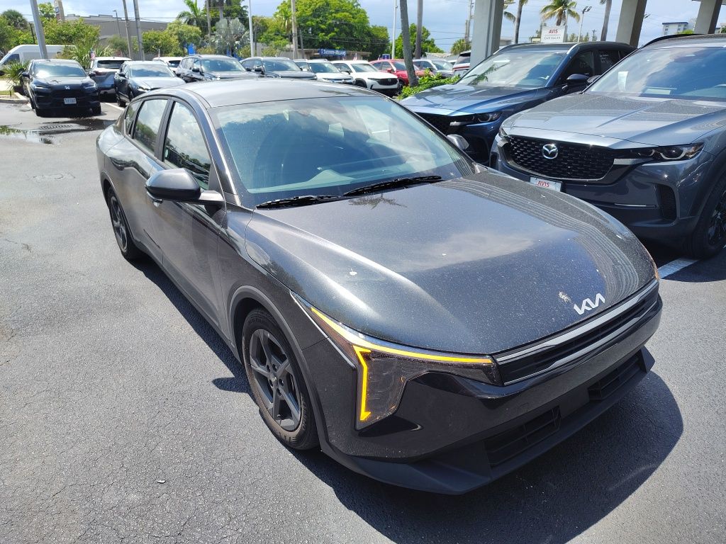 Thumbnail: 2025 Kia K4 - 2