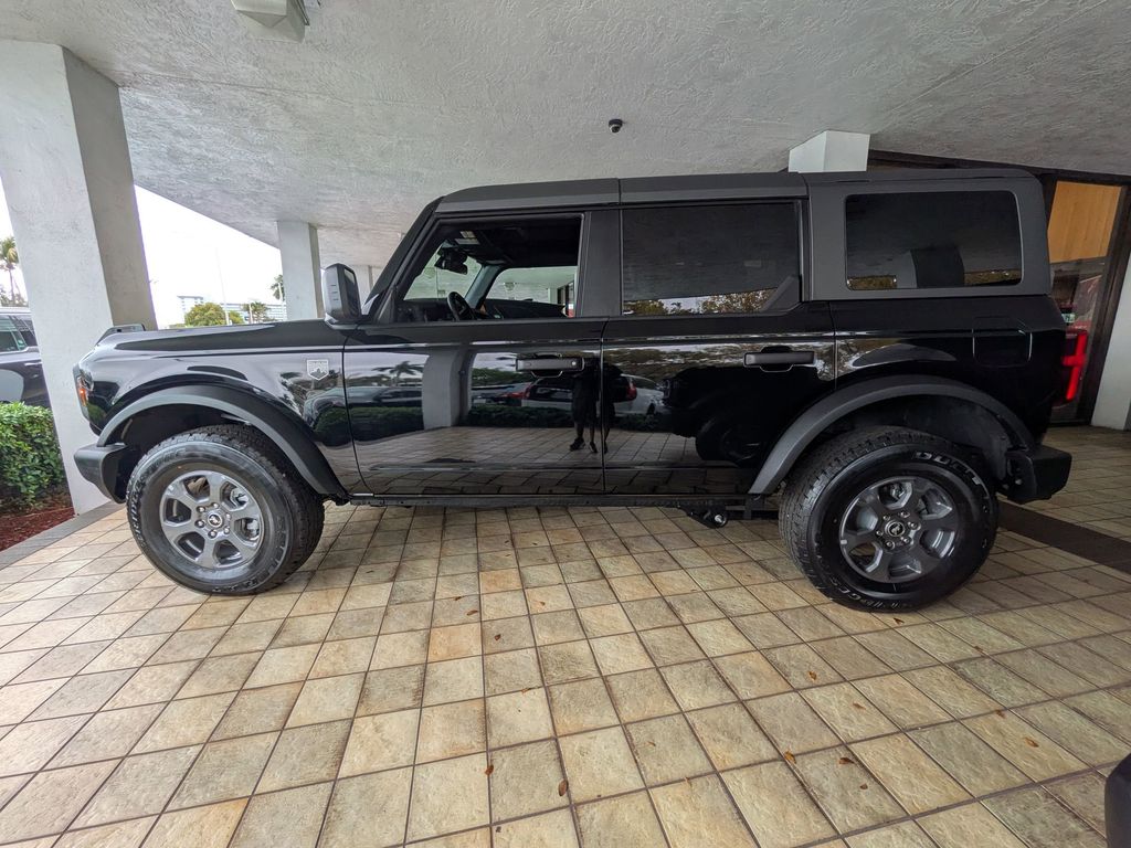 Thumbnail: 2025 Ford Bronco - 9