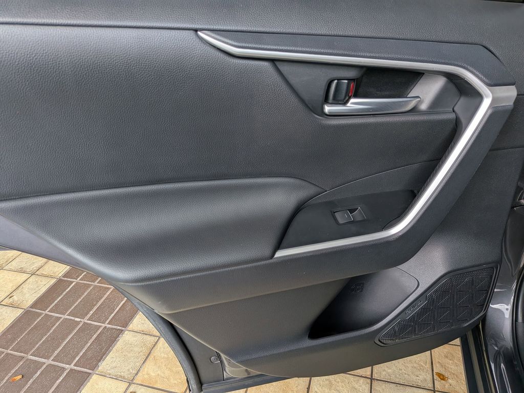 Thumbnail: 2025 Toyota RAV4 - 23