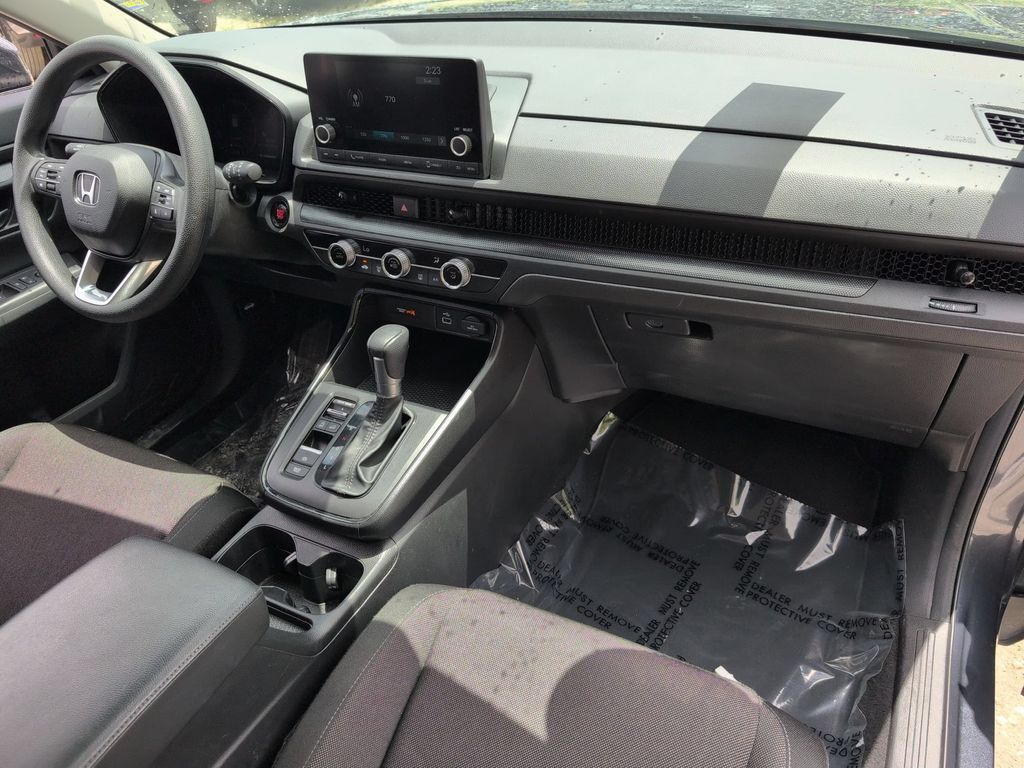 2025 Honda CR-V LX - Photo 31