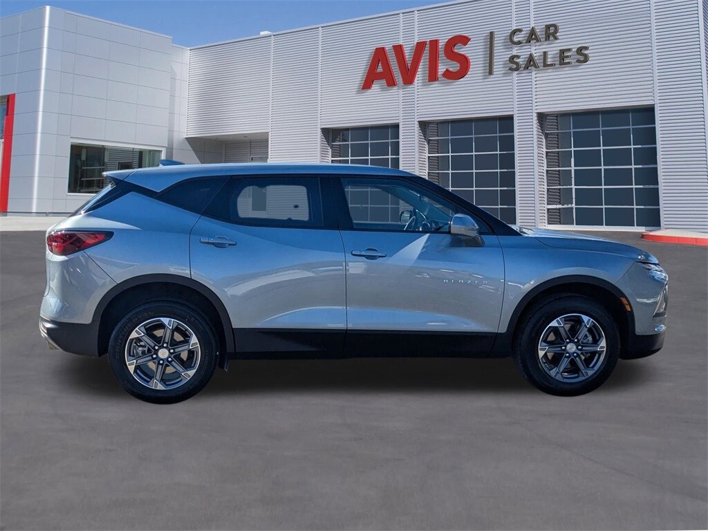Thumbnail: 2025 Chevrolet Blazer - 5