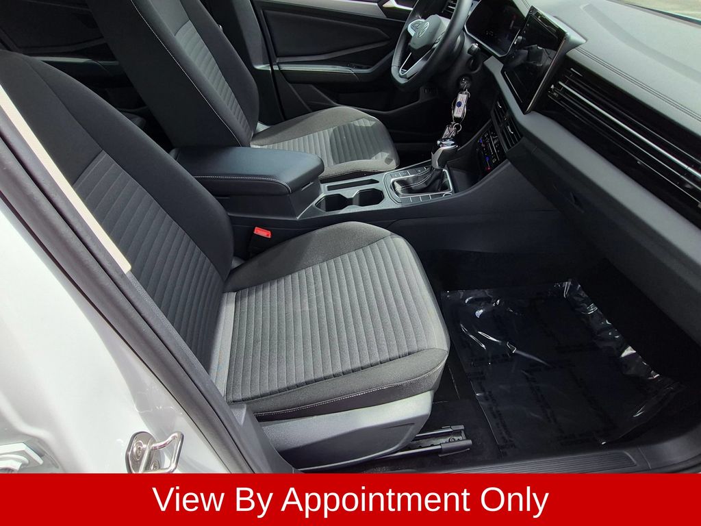2025 Volkswagen Jetta S - Photo 31