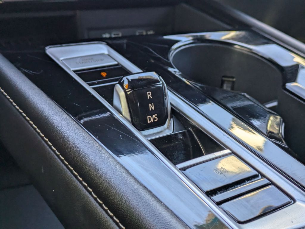 Thumbnail: 2025 Volkswagen Atlas - 23