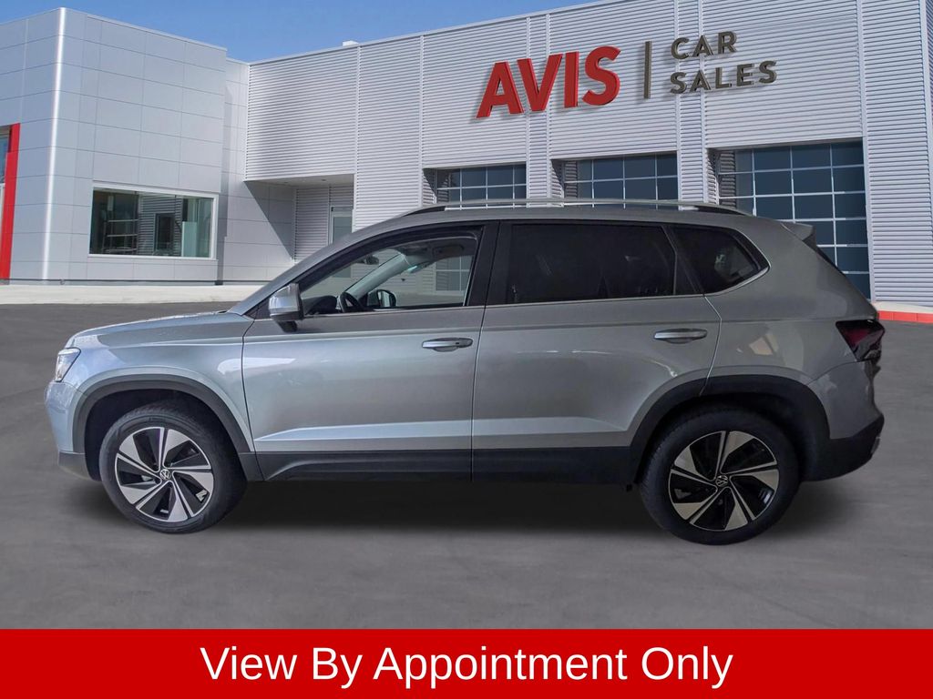 Thumbnail: 2025 Volkswagen Taos - 11