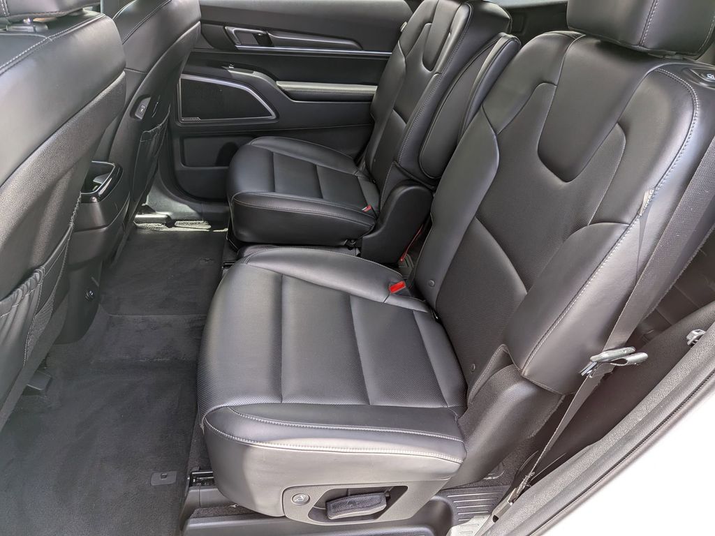 Thumbnail: 2025 Kia Telluride - 20