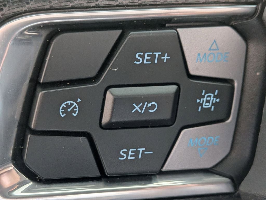 Thumbnail: 2025 Ford Mustang - 24