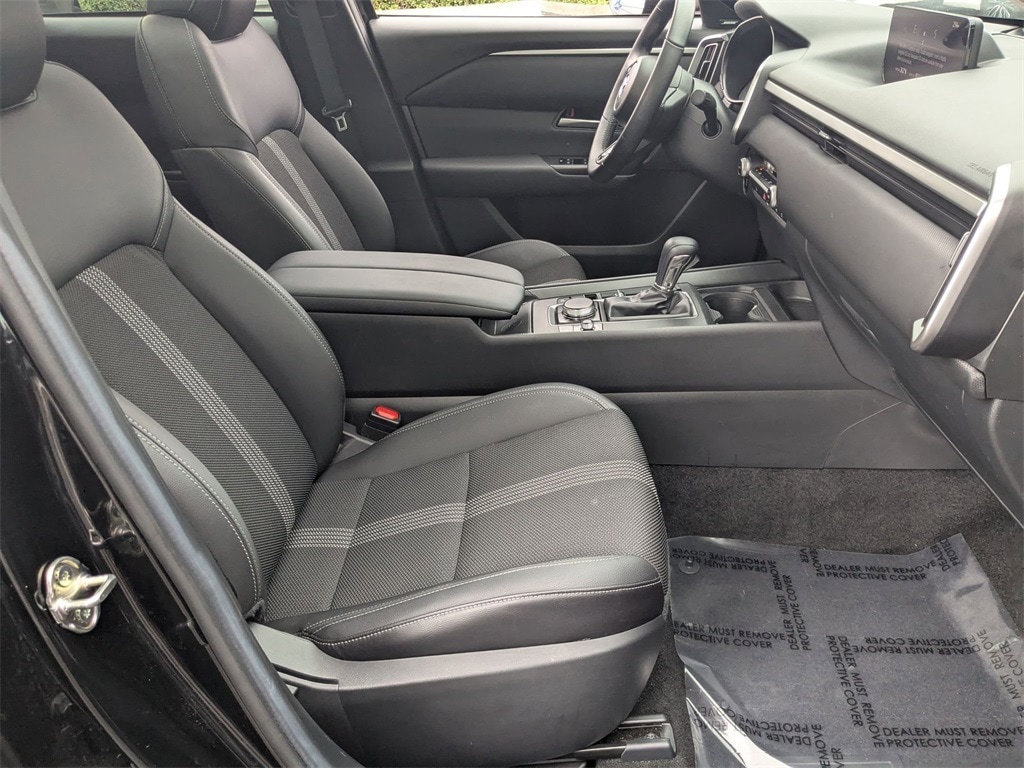 Thumbnail: 2025 Mazda CX-50 - 31