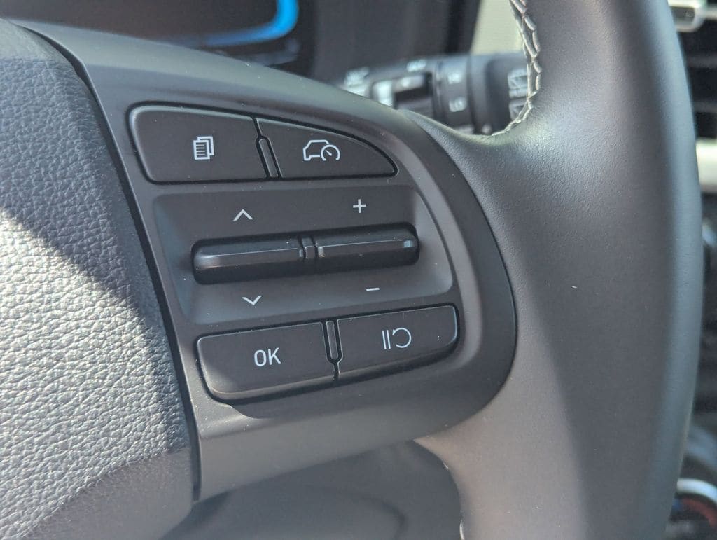 Thumbnail: 2025 Hyundai Venue - 15