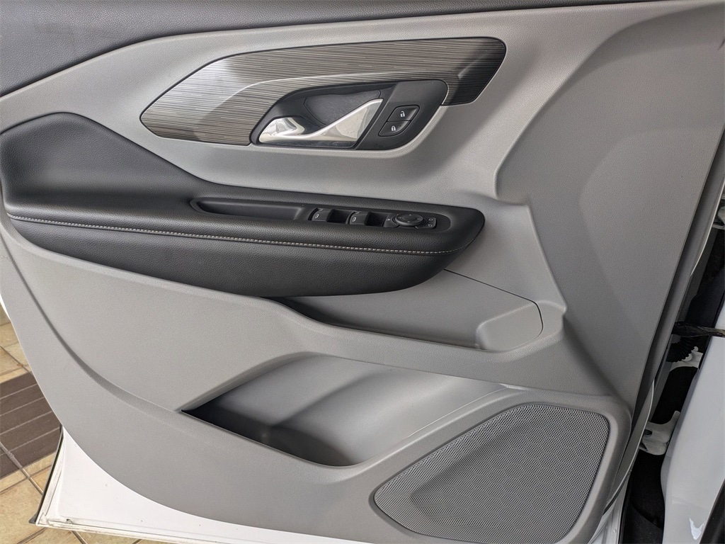 Thumbnail: 2024 GMC Terrain - 22