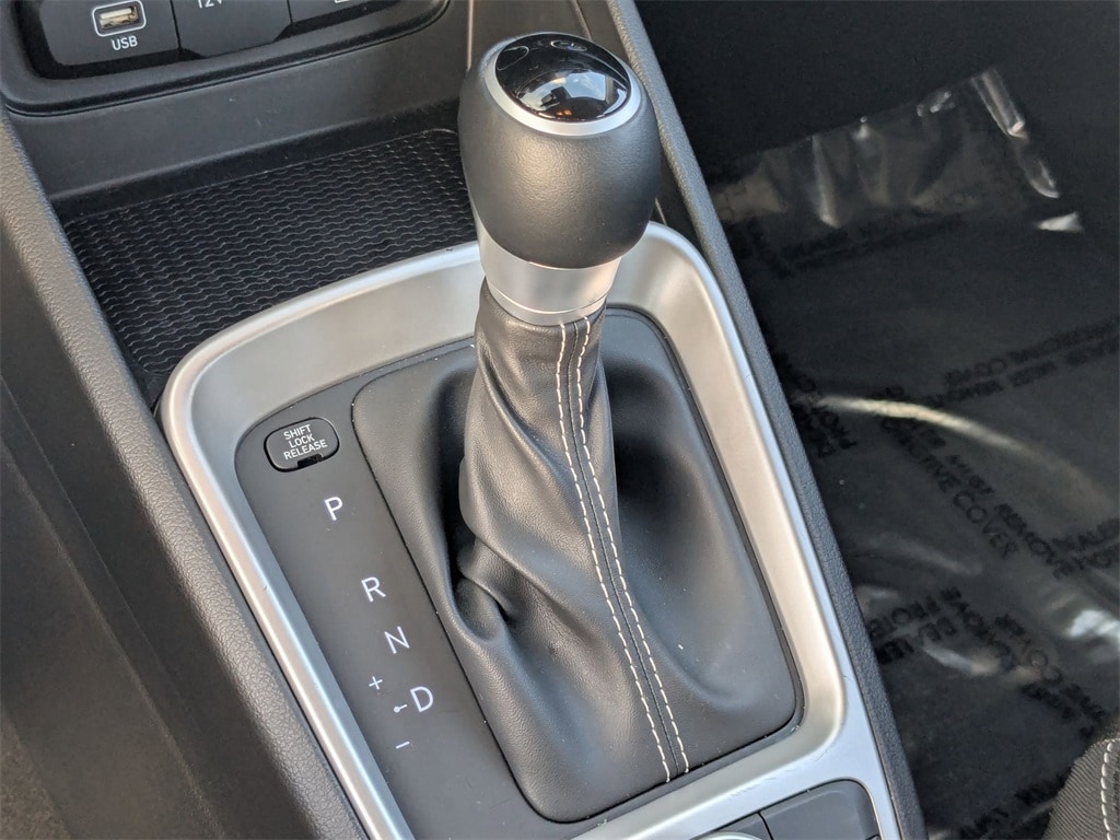 Thumbnail: 2025 Hyundai Venue - 17