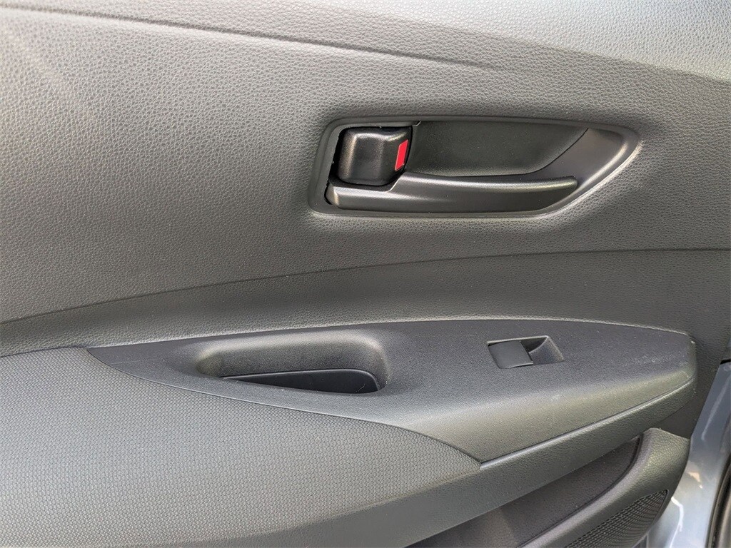 Thumbnail: 2025 Toyota Corolla - 23