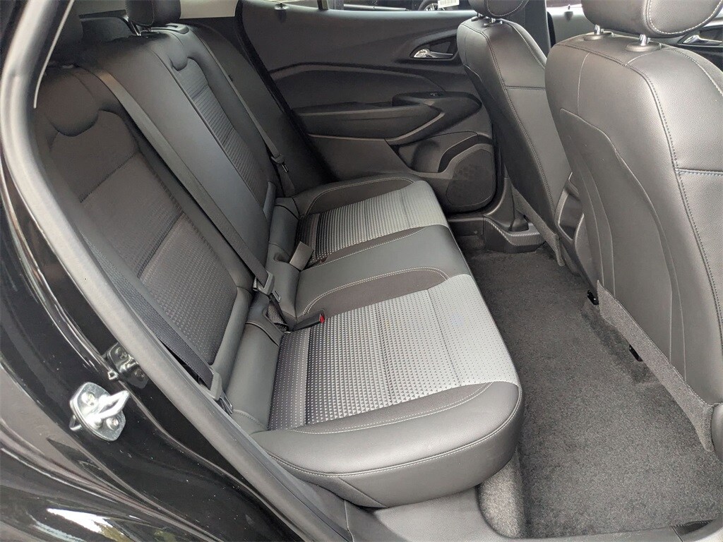 Thumbnail: 2025 Chevrolet Trax - 28