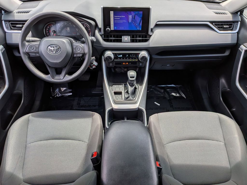 Thumbnail: 2025 Toyota RAV4 - 25