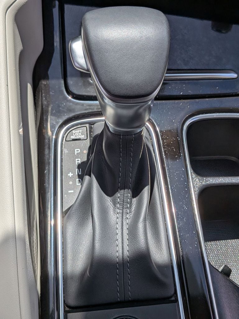 Thumbnail: 2025 Kia Telluride - 17