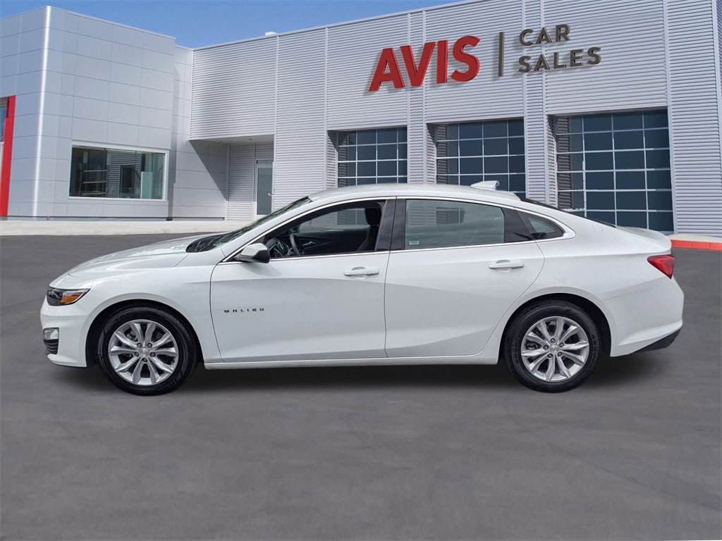 Thumbnail: 2024 Chevrolet Malibu - 11