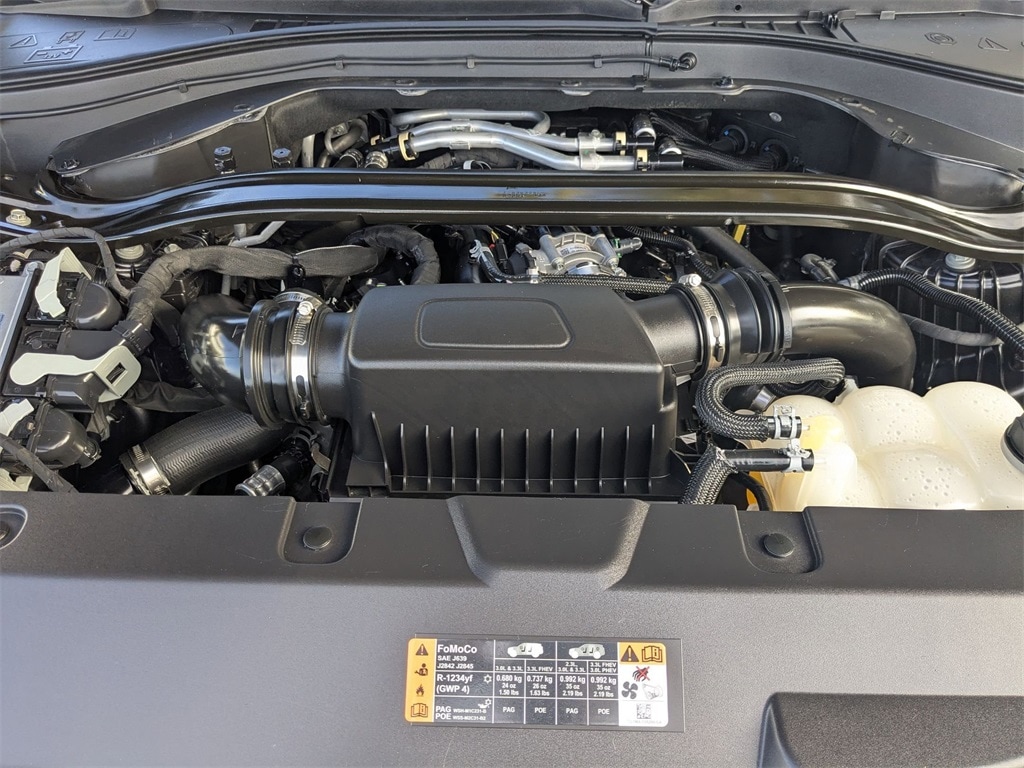 Thumbnail: 2023 Lincoln Aviator - 35