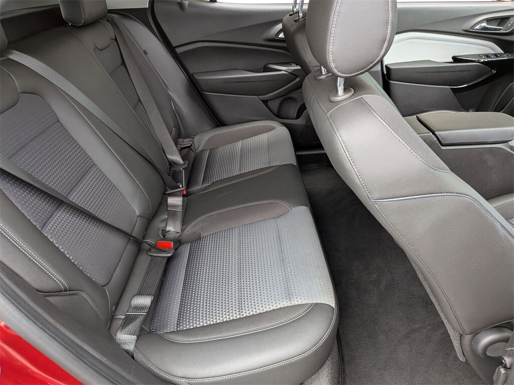 Thumbnail: 2025 Chevrolet Trax - 30