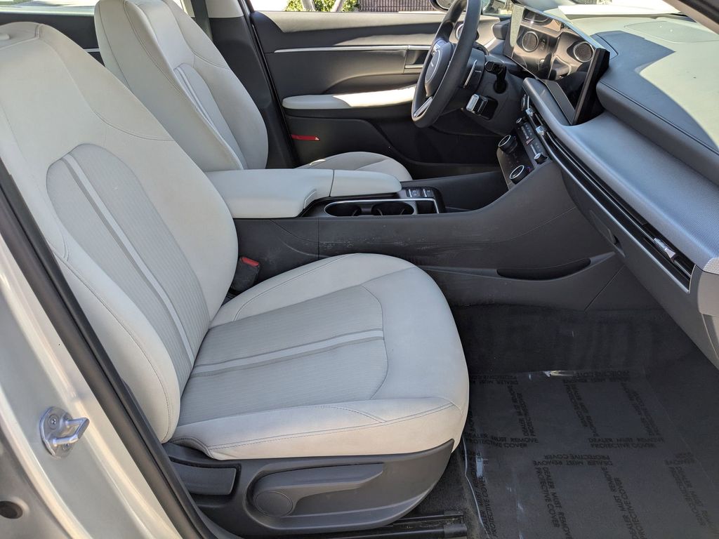 Thumbnail: 2025 Hyundai Sonata - 26