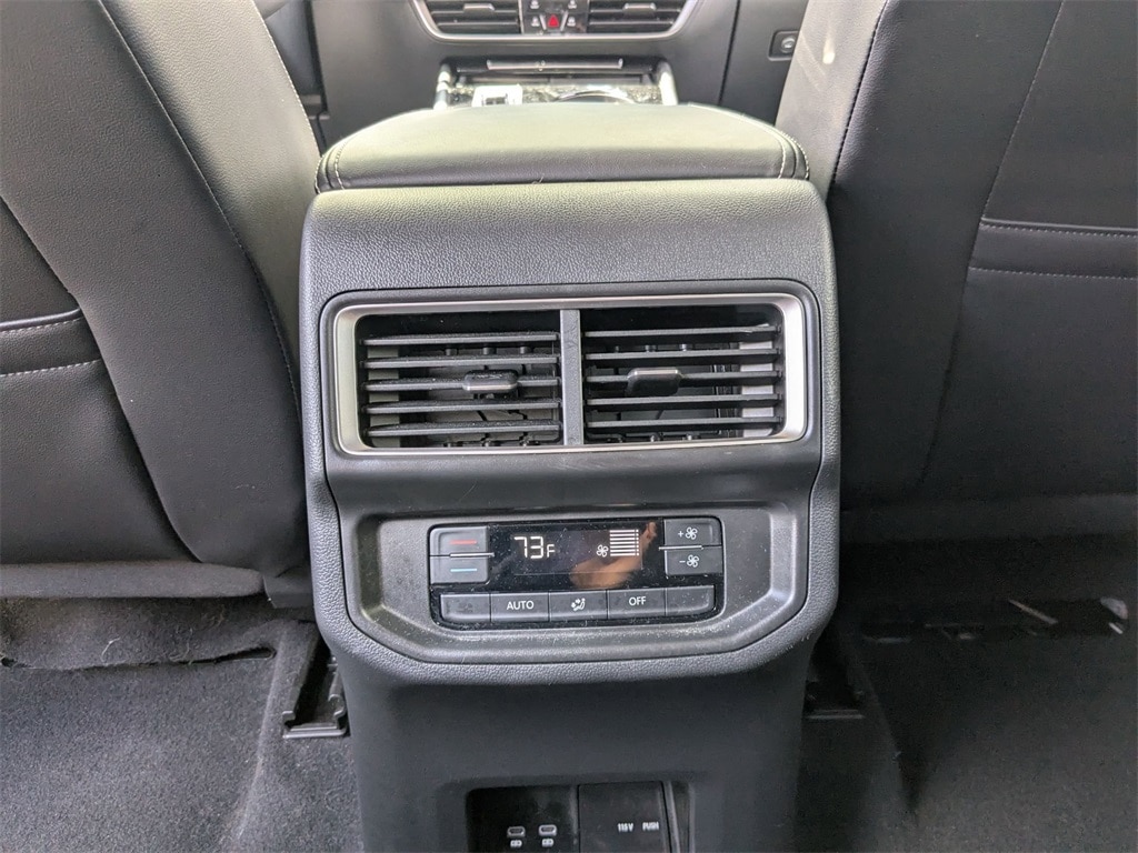 Thumbnail: 2024 Volkswagen Atlas - 27