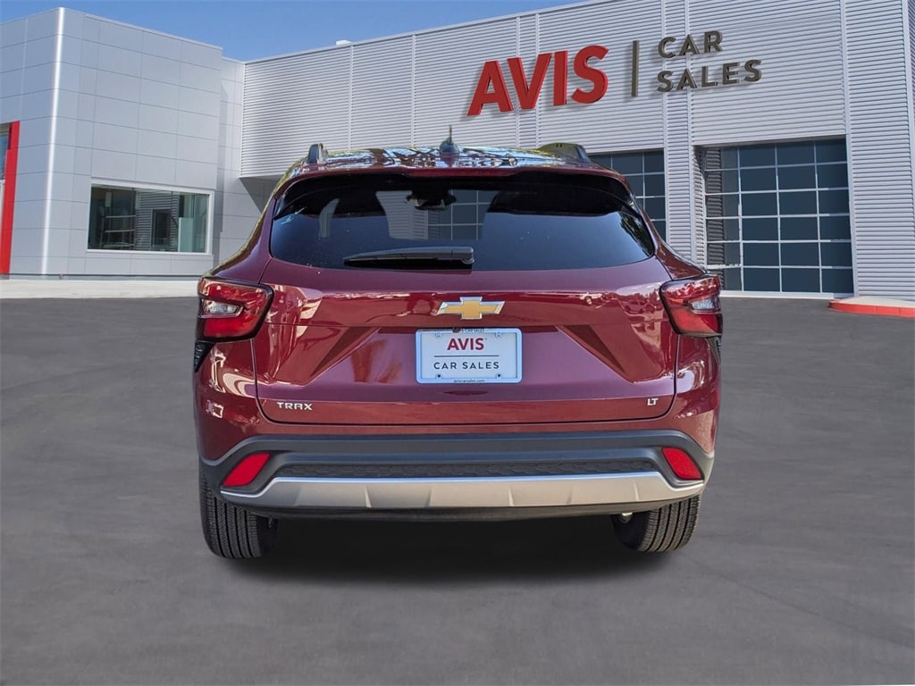 Thumbnail: 2025 Chevrolet Trax - 9